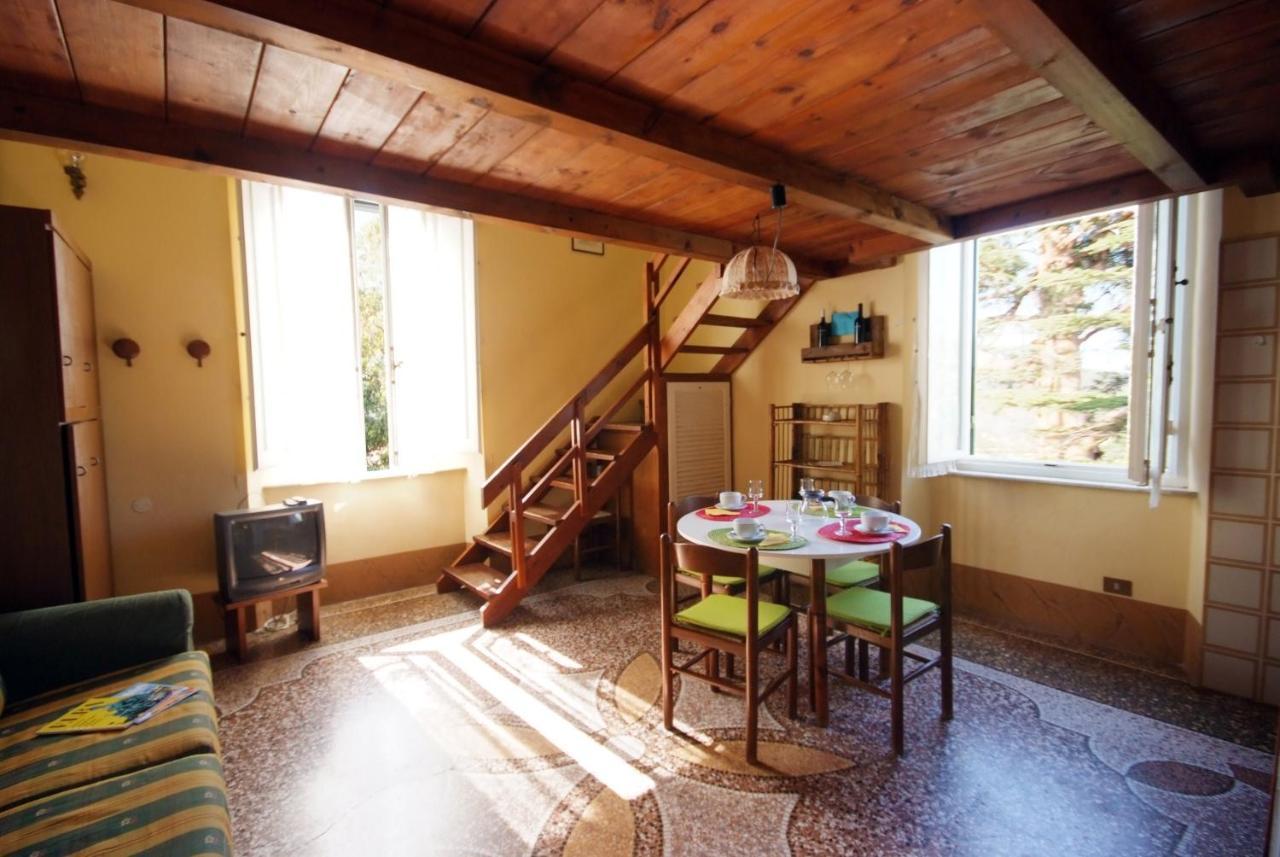 Villa Teresa Porto Azzurro Exteriör bild