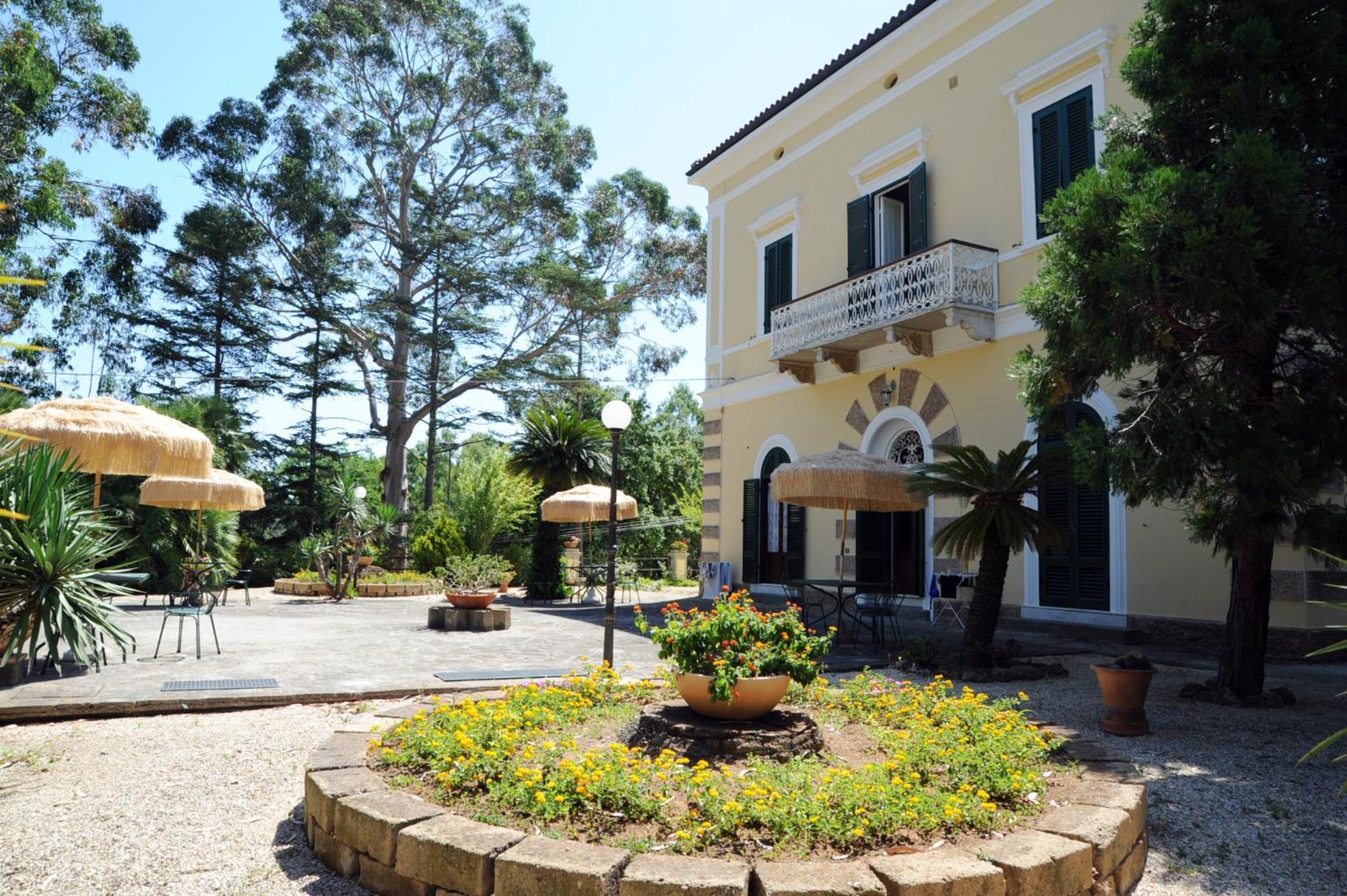 Villa Teresa Porto Azzurro Exteriör bild