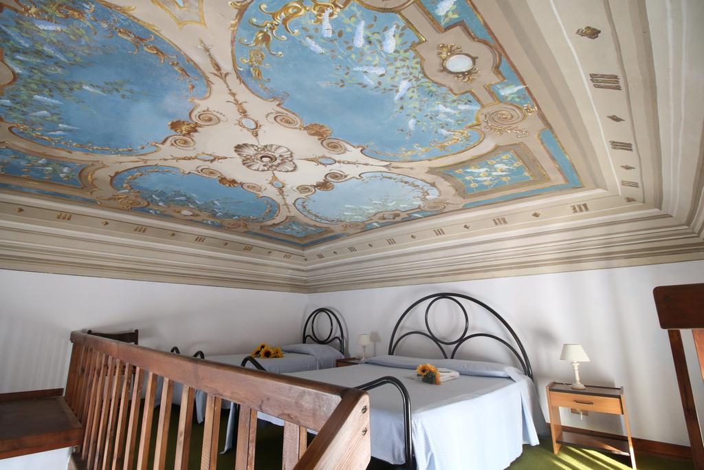 Villa Teresa Porto Azzurro Exteriör bild