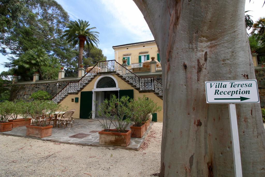 Villa Teresa Porto Azzurro Exteriör bild